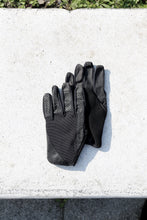 Load image into Gallery viewer, Club Racer Leather Long Finger Gloves